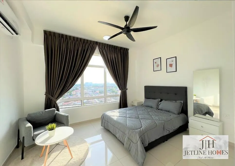 Apartment Melaka {Nova8 Suite} City-View/ 4Pax/ Wifi/Tv-Box